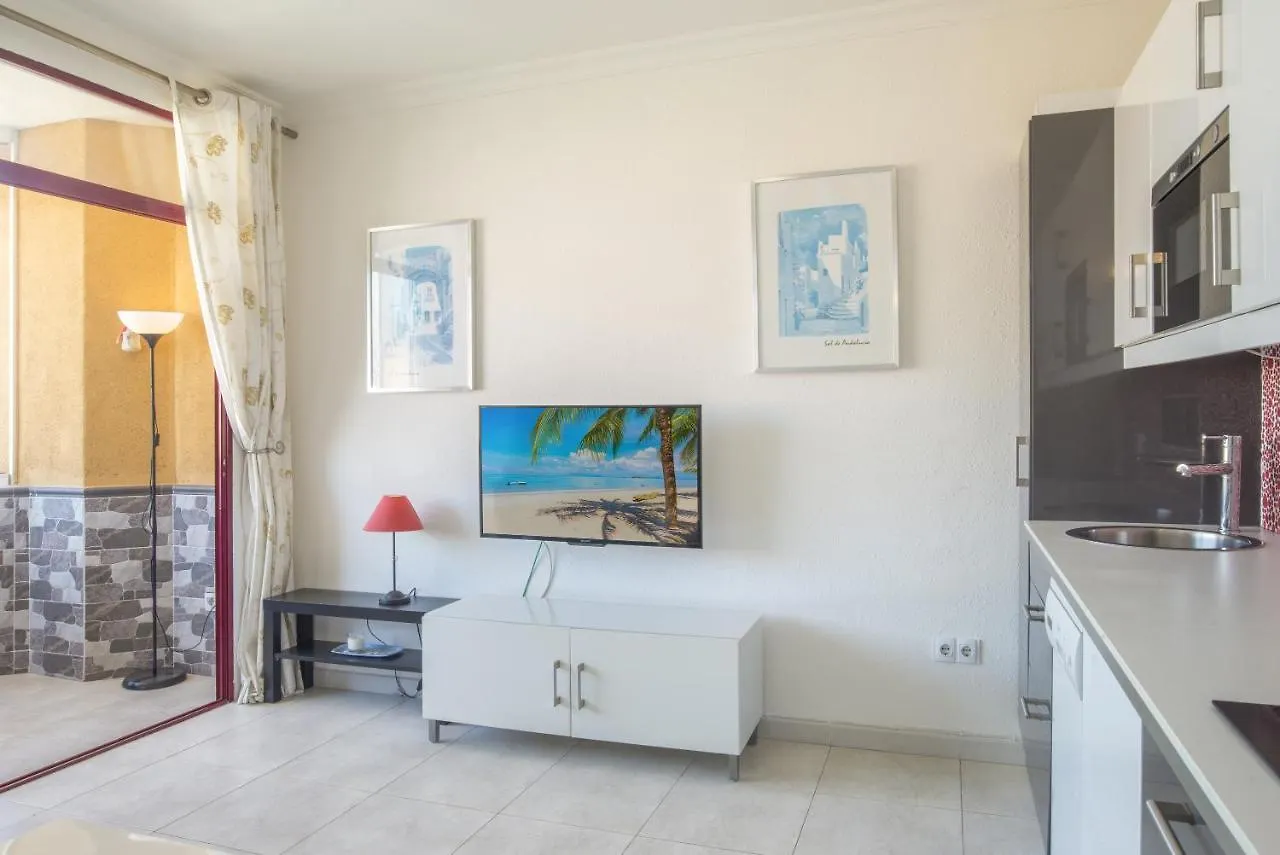 Stunning Marina View Apartment Fuengirola